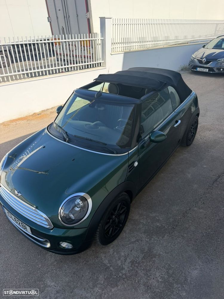 MINI Cabrio Cooper Auto - 19