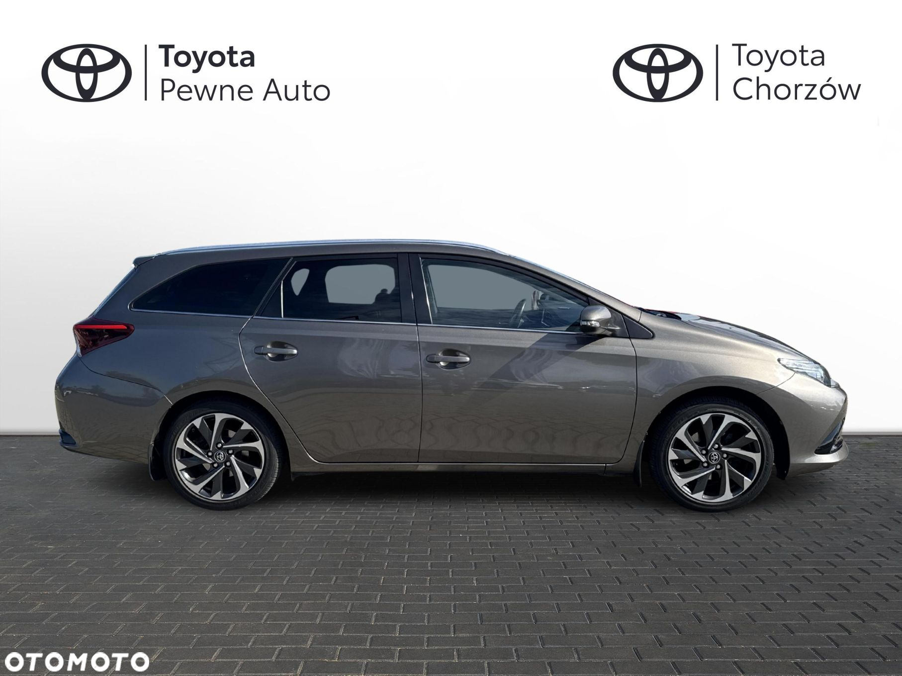 Toyota Auris 1.6 Premium Comfort - 5