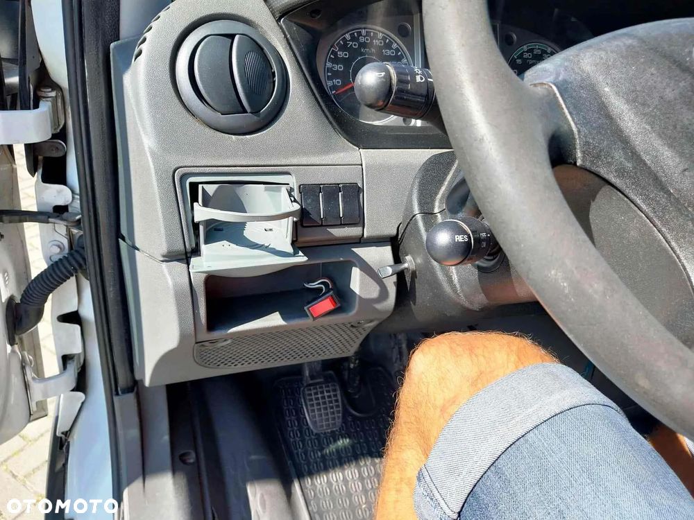 Iveco DAILY 35C15 3.0 D - 13