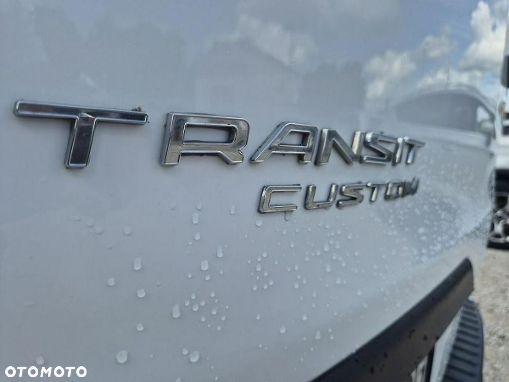 Ford Transit Custom - 11