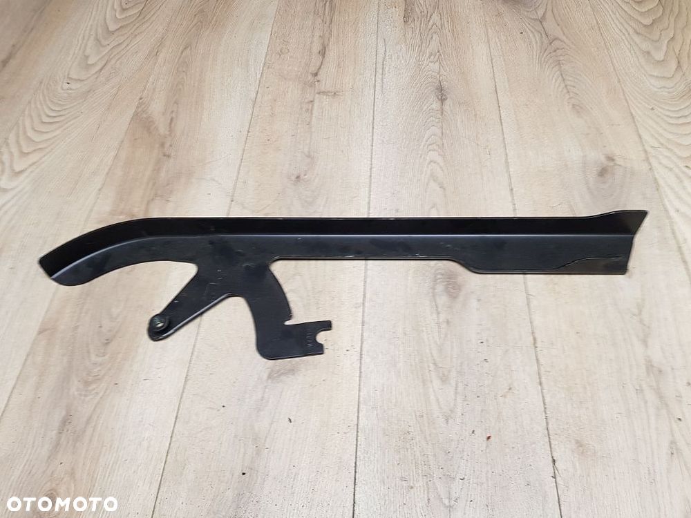 Osłona pasa Harley Davidson V-Rod - 7