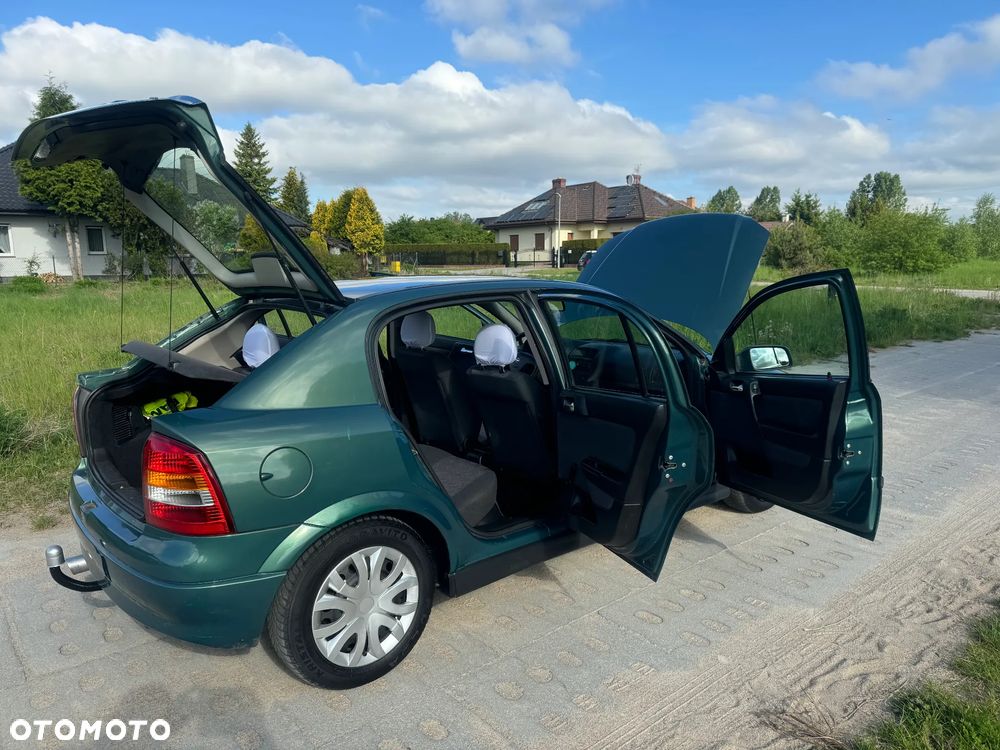 Opel Astra - 17