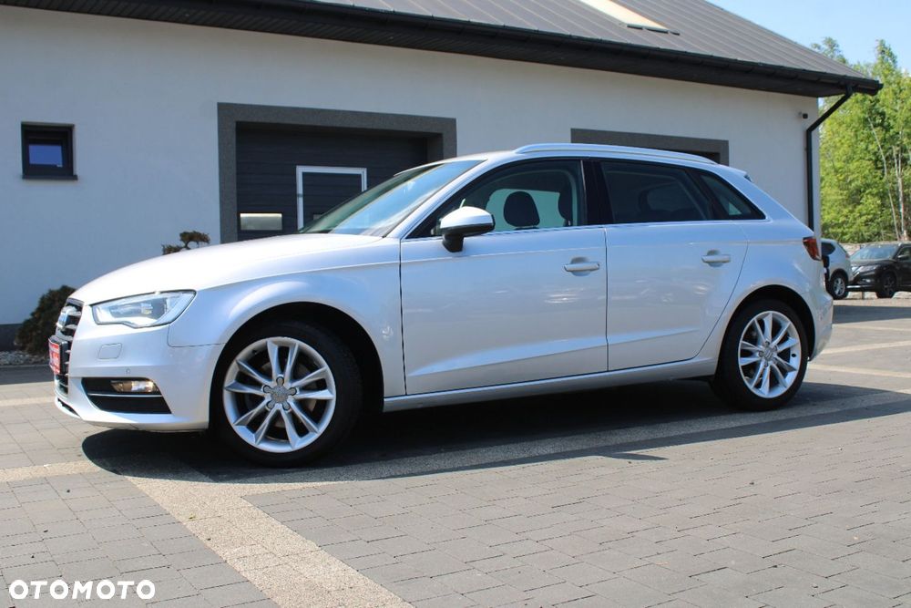 Audi A3 Sportback - 3