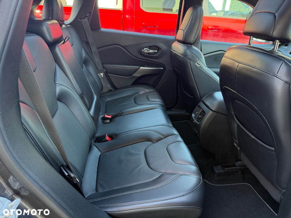 Jeep Cherokee 3.2 V6 Active Drive I Overland - 17