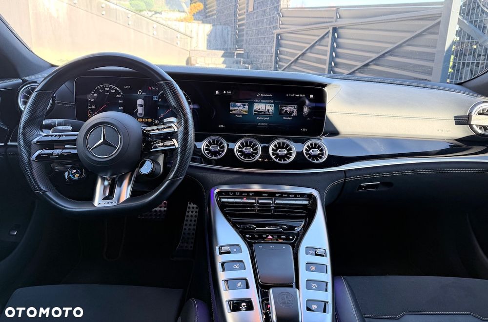 Mercedes-Benz AMG GT 43 4-Matic+ - 16