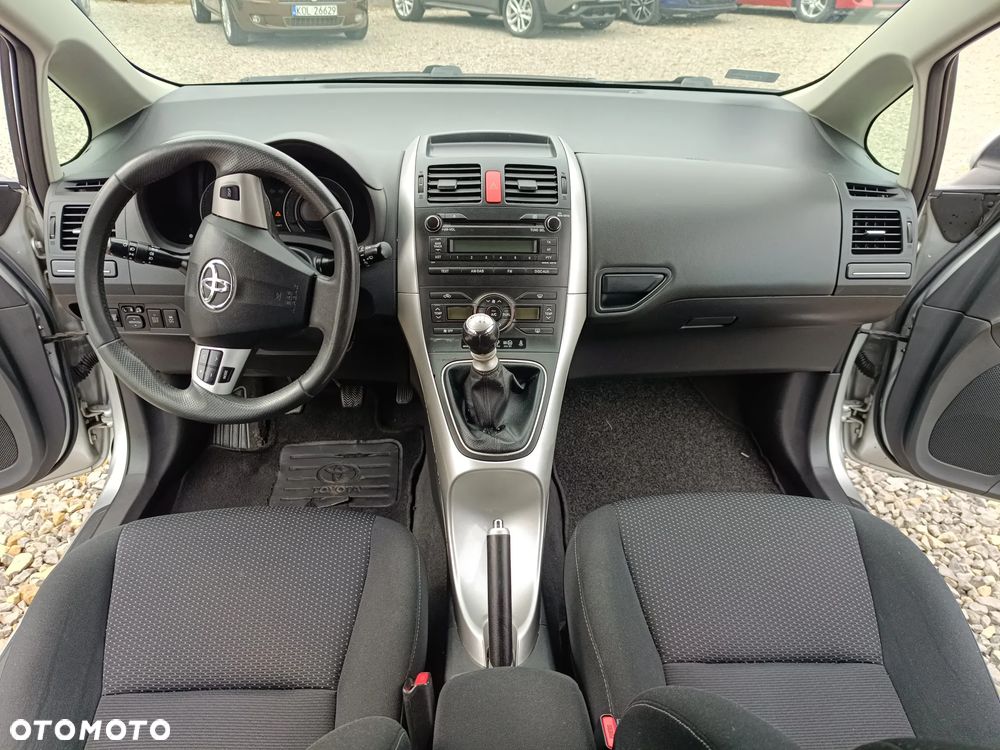 Toyota Auris 1.33 VVT-i Premium - 12