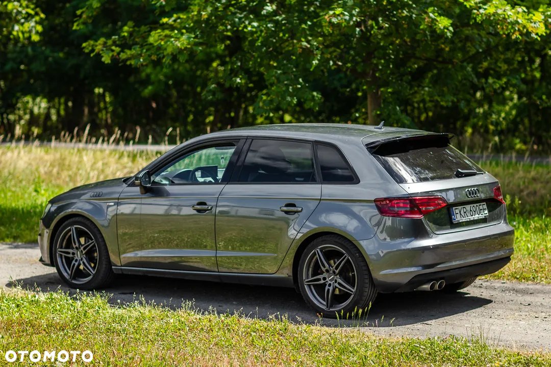 Audi A3 2.0 TDI Sportback S line Sportpaket - 7