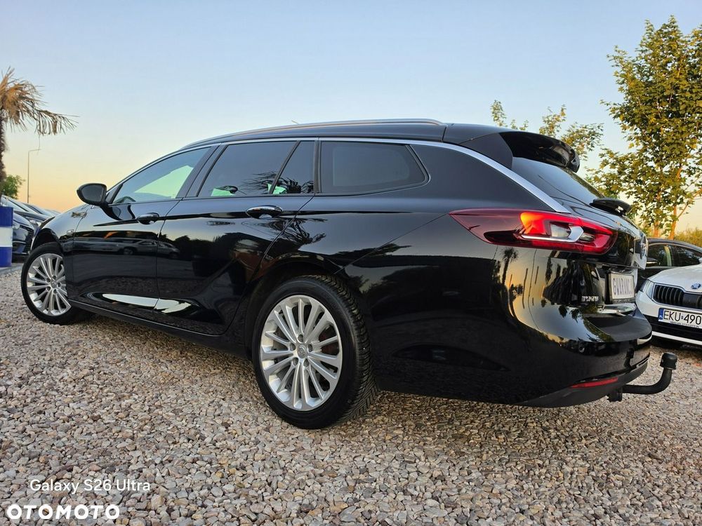 Opel Insignia - 15