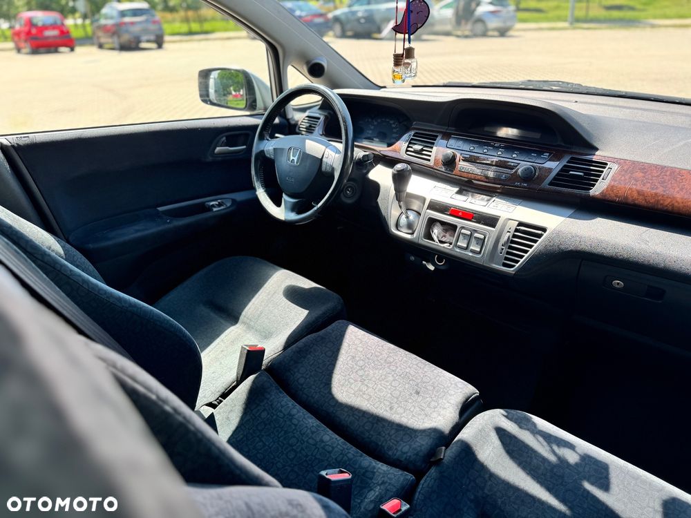 Honda FR-V 2.0 Executive - 6