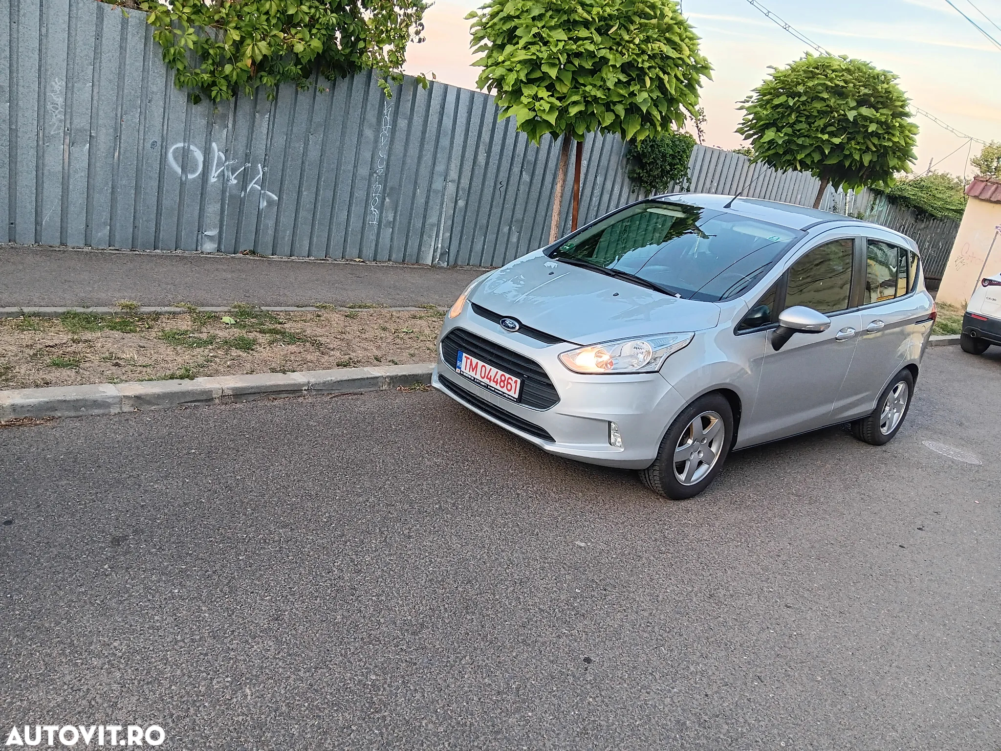 Ford B-Max 1.5 TDCi Ambiente - 2