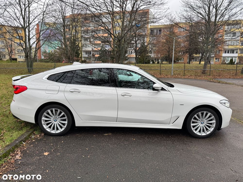 BMW 6GT - 4