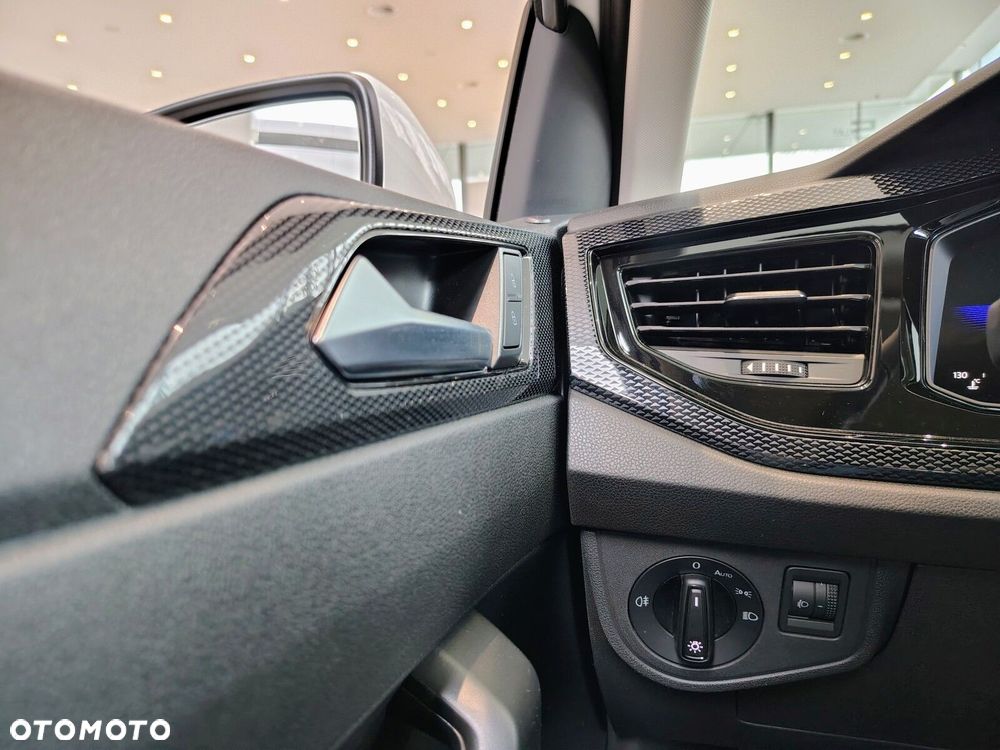 Volkswagen Polo - 15