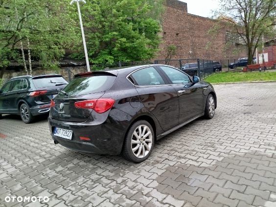Alfa Romeo Giulietta 1.6 JTDM Distinctive - 5