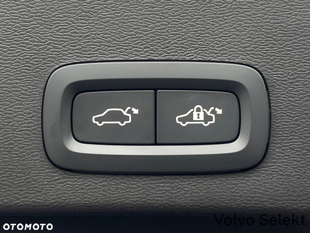 Volvo XC 40 - 30