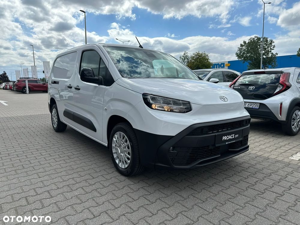 Toyota Proace City - 9