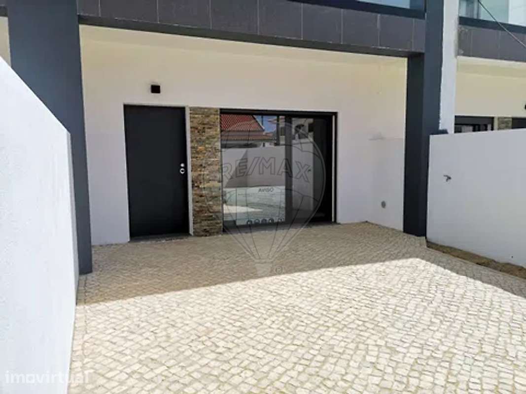 Moradia T2 para venda - Grande imagem: 4/9