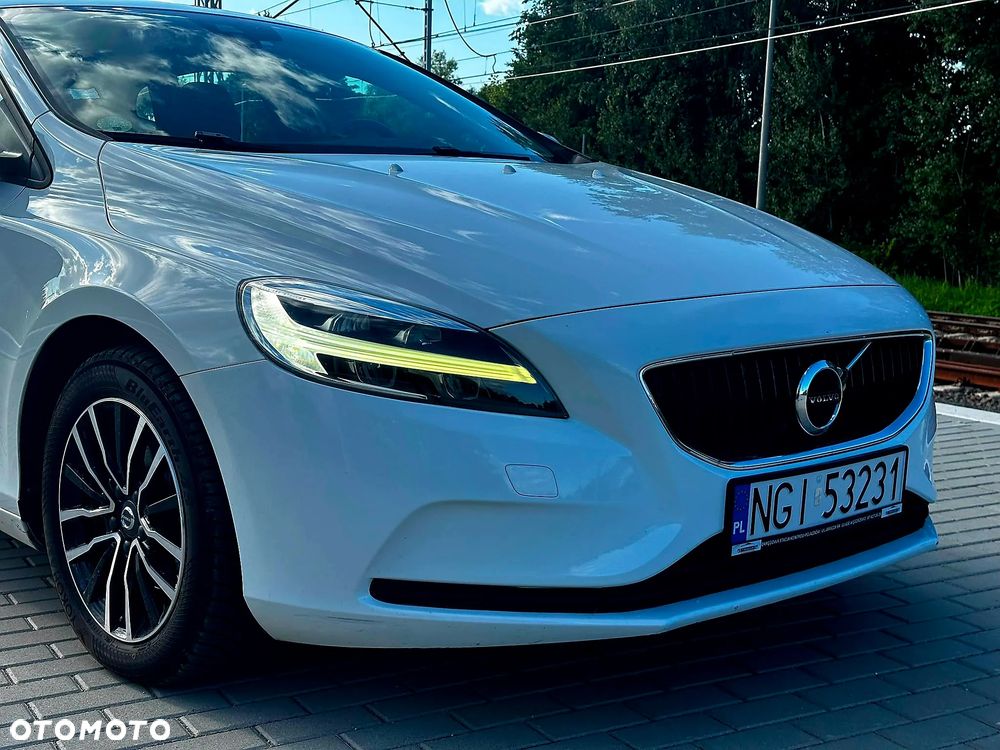 Volvo V40 D2 Momentum - 3