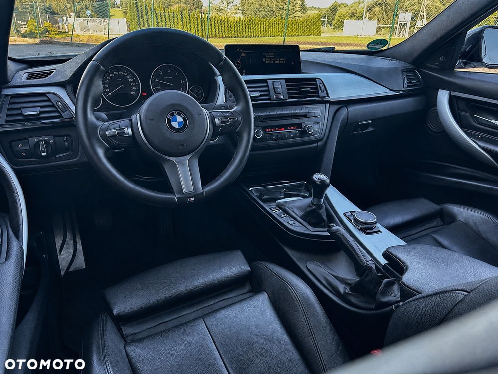 BMW Seria 3 320d M Sport EU6 - 15