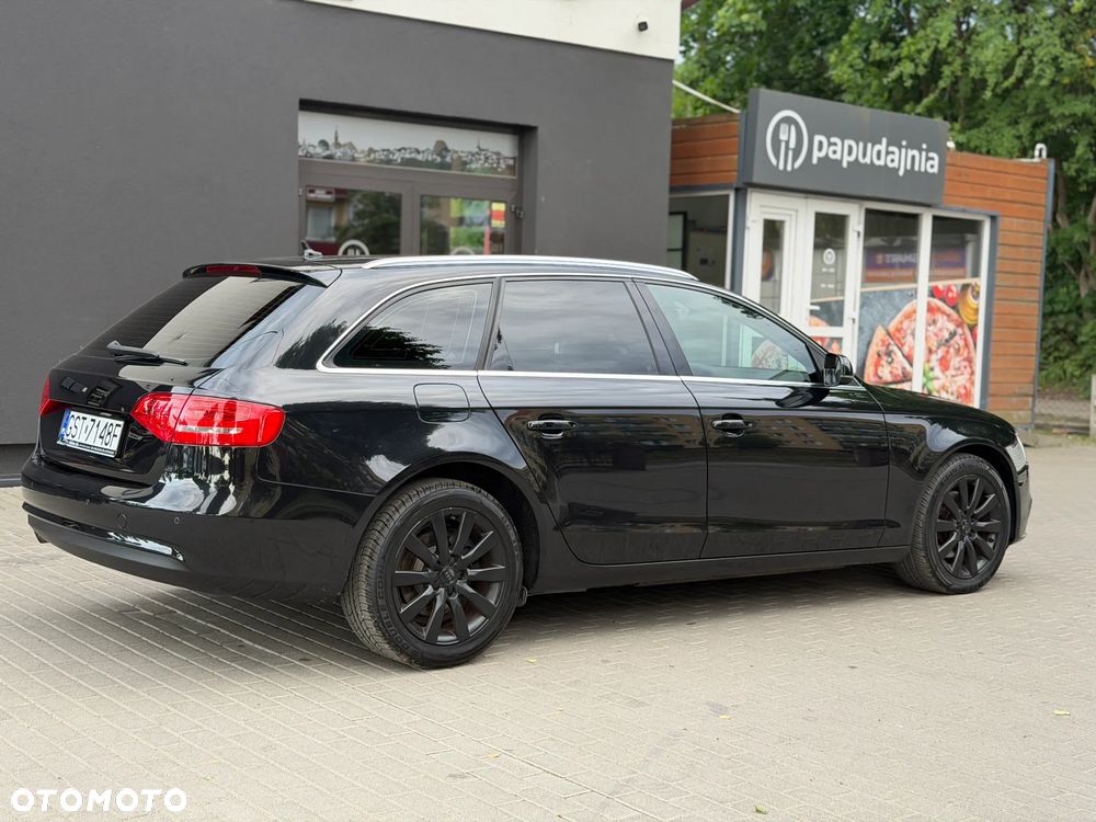Audi A4 Avant - 9