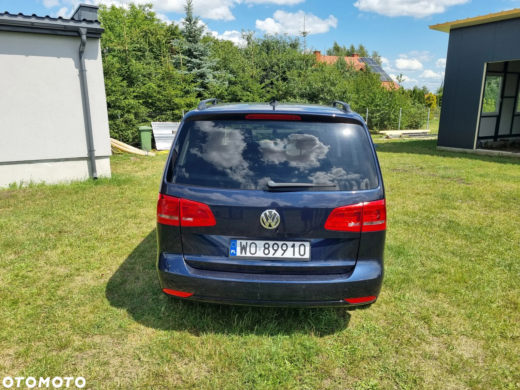 Volkswagen Touran 2.0 TDI DPF BlueMotion Technology DSG Highline - 5