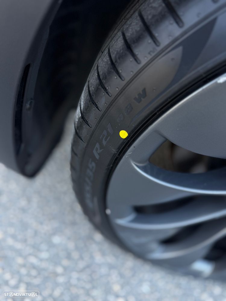 Tesla Model Y Performance Tração Integral - 4