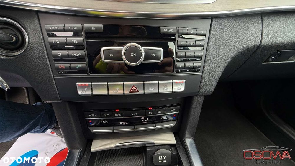 Mercedes-Benz Klasa E 250 BlueTEC 4-Matic Avantgarde - 15