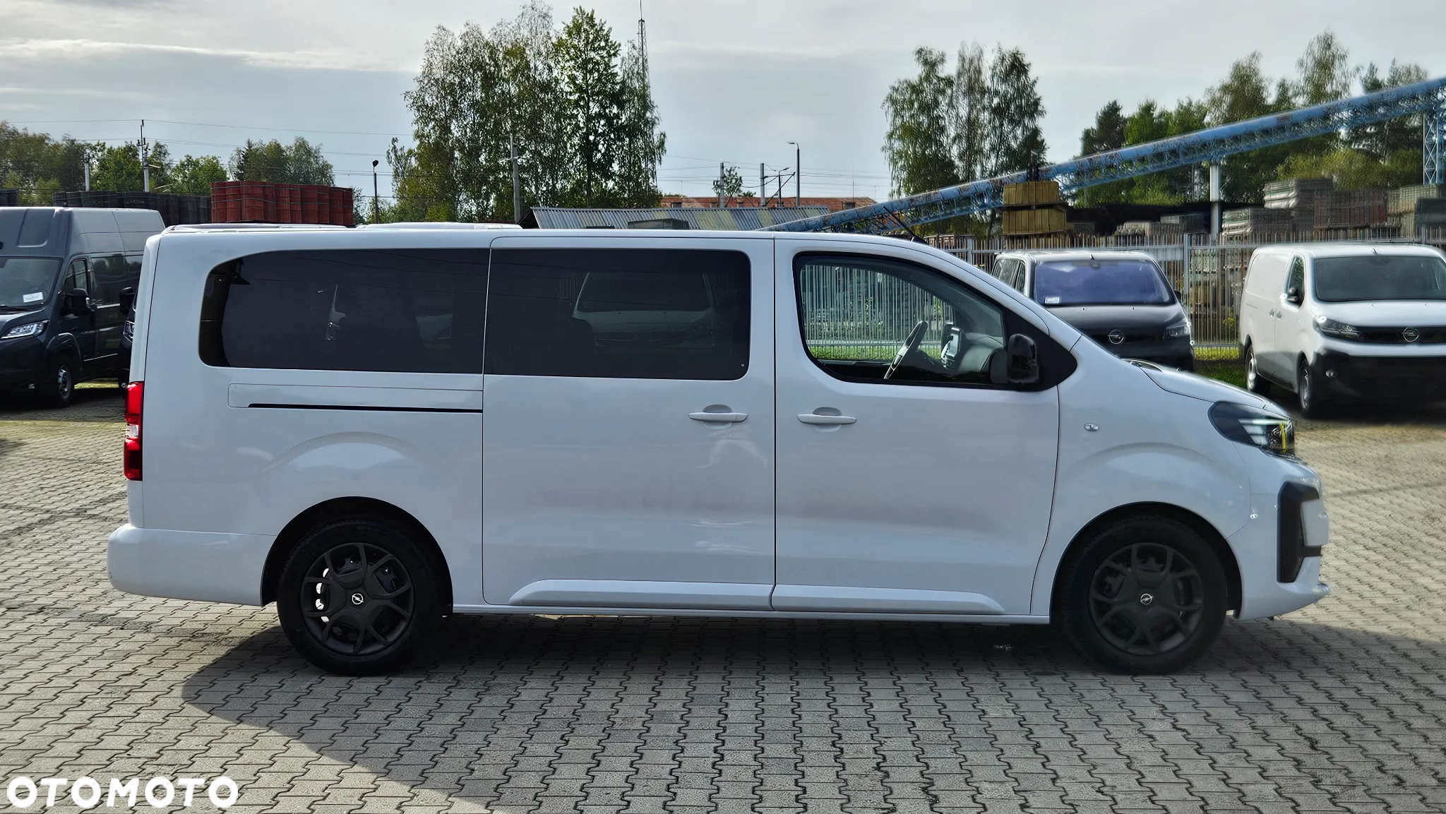 Opel Zafira - 9
