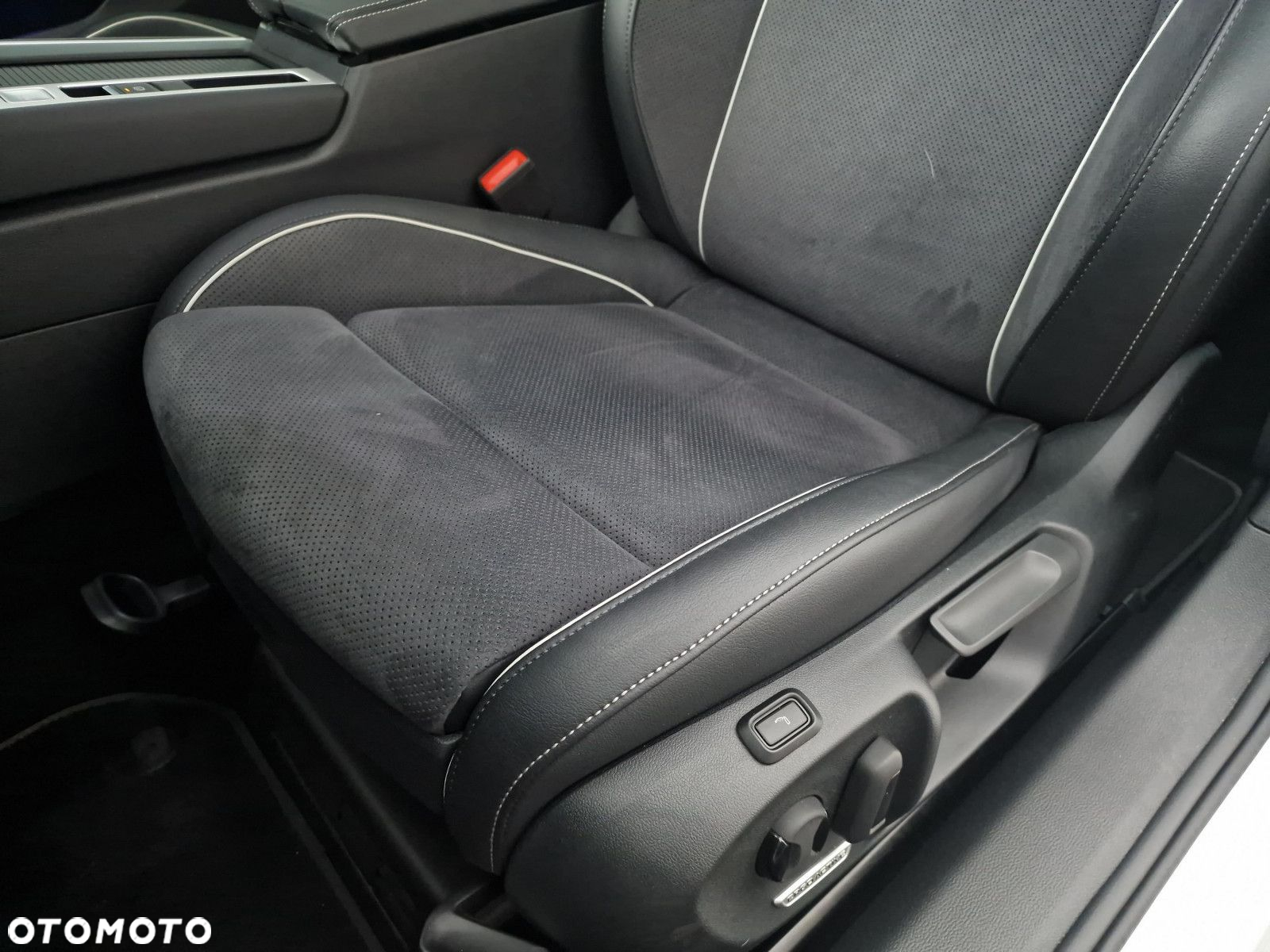 Volkswagen Passat 1.5 TSI EVO Business DSG - 12