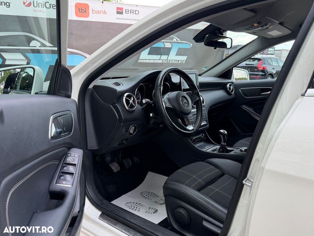 Mercedes-Benz A 160 Style - 13