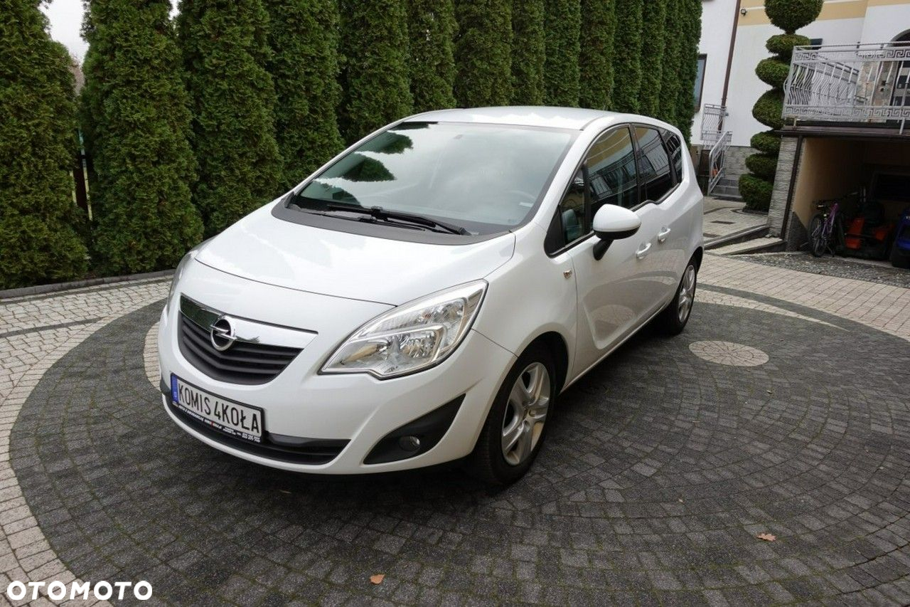 Opel Meriva - 9