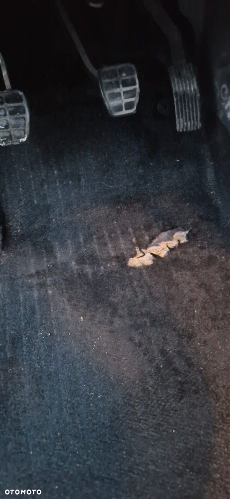 Mitsubishi Colt - 14