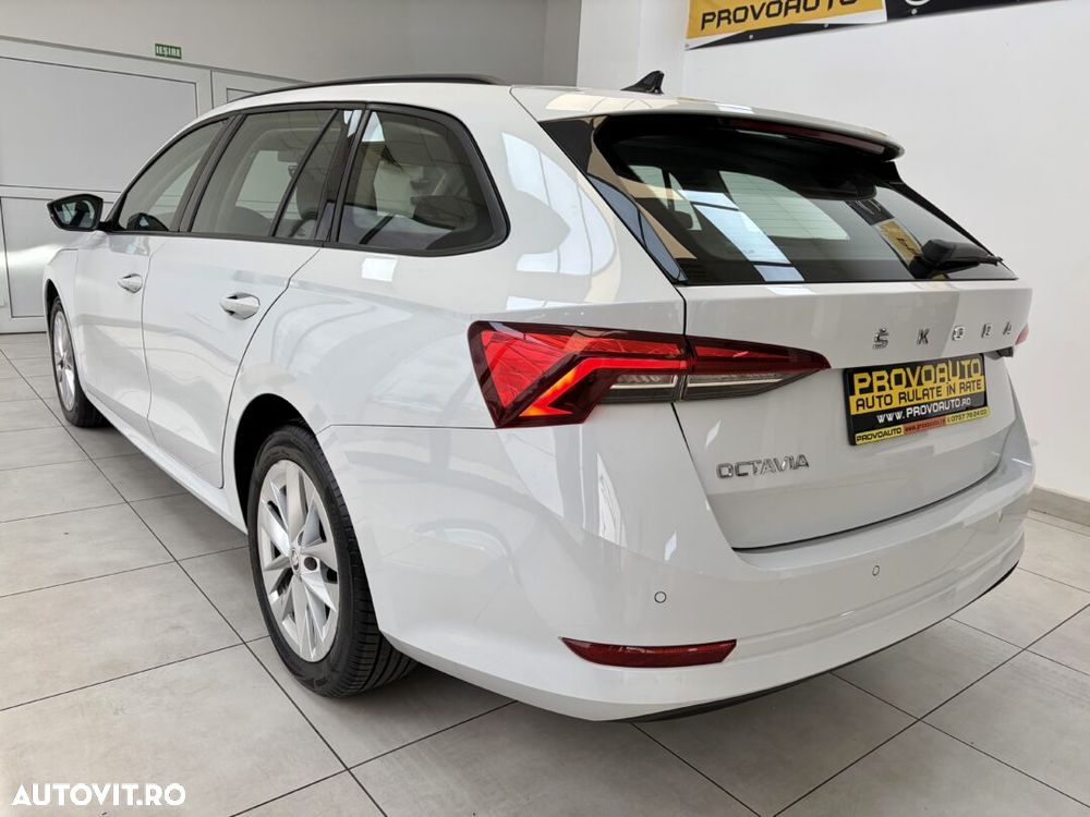 Skoda Octavia 2.0 TDI DSG Style - 4