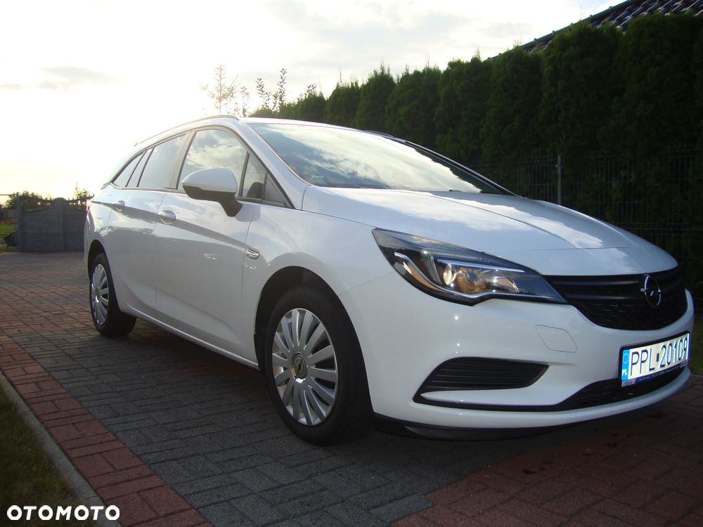 Opel Astra 1.6 D (CDTI) Sports Tourer Business - 3