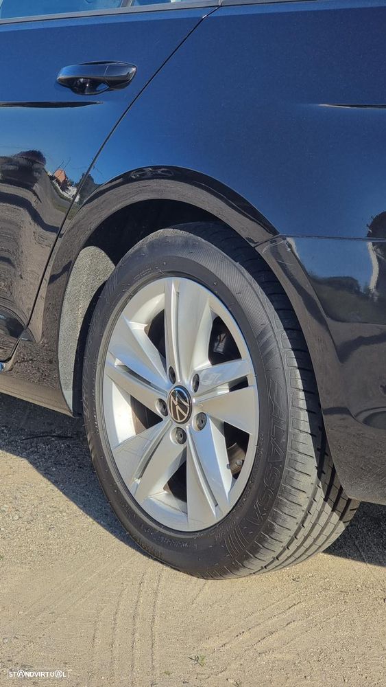 VW Golf Variant 1.6 TDi Confortline - 17