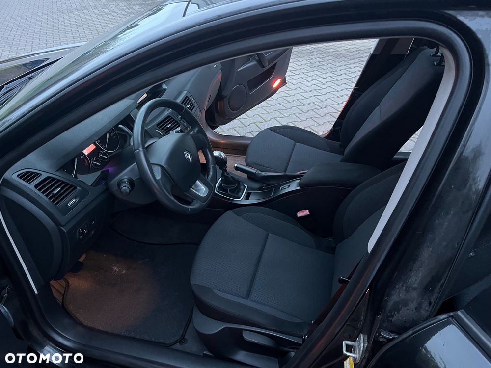 Renault Laguna 1.6 16V Authentique - 10