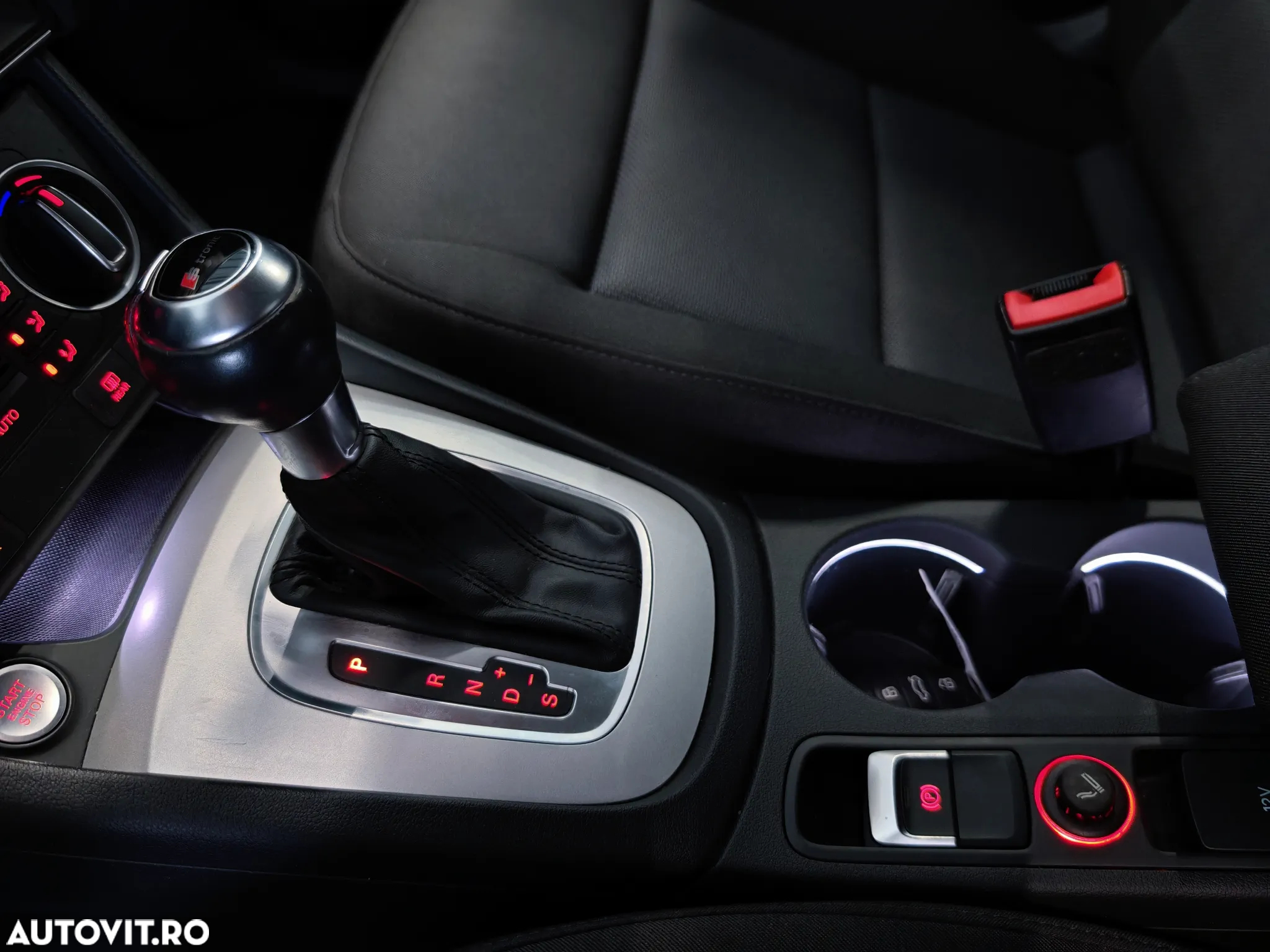 Audi Q3 2.0 35 TDI S tronic - 13