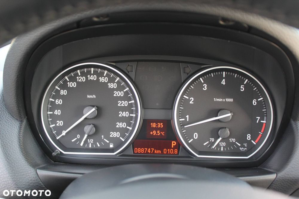 BMW Seria 1 135i - 22