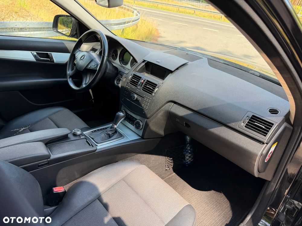 Mercedes-Benz Klasa C 200 Kompressor Automatik Avantgarde - 15