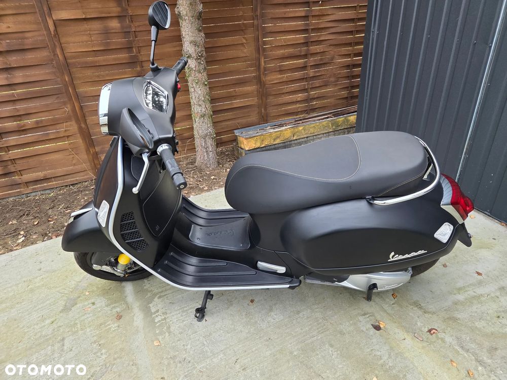 Vespa GTS - 7