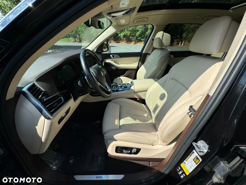 BMW X7 xDrive40i - 18