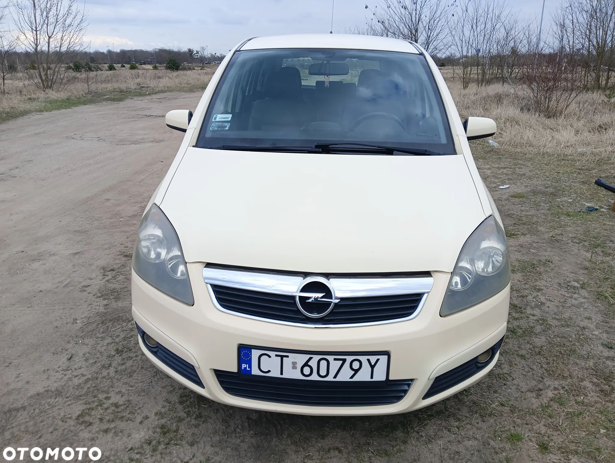 Opel Zafira 1.6 16V Base - 1