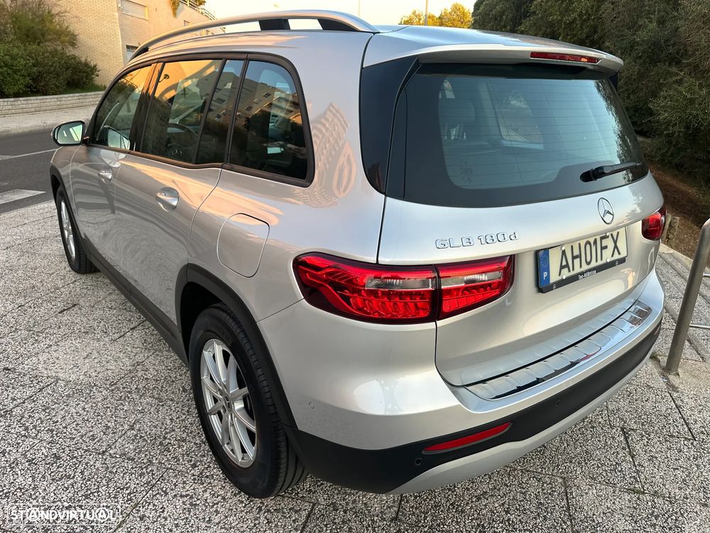 Mercedes-Benz GLB 180 d Style - 16
