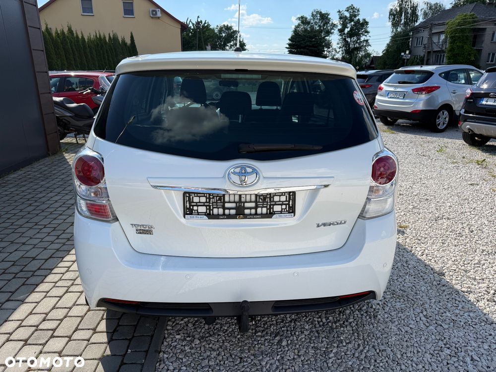 Toyota Verso 1.8 5-Sitzer Executive - 5