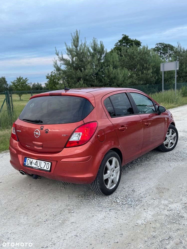 Opel Corsa 1.7 CDTI Cosmo - 3