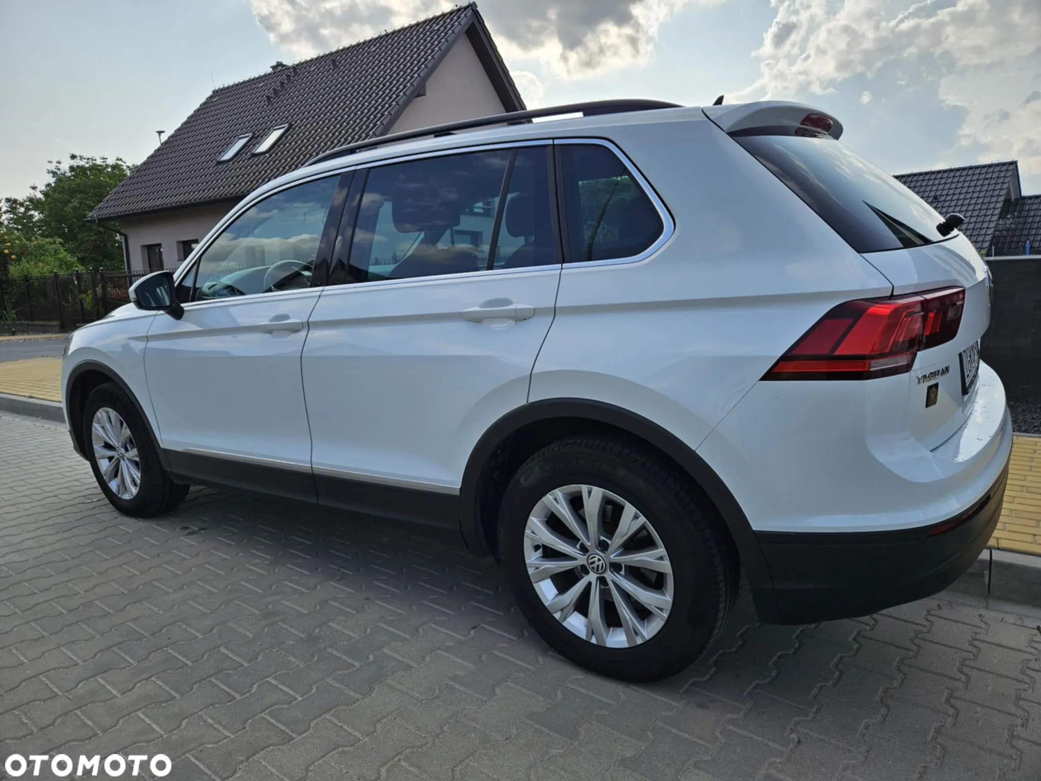 Volkswagen Tiguan 2.0 TDI BMT SCR 4Mot Comfortline DSG - 4