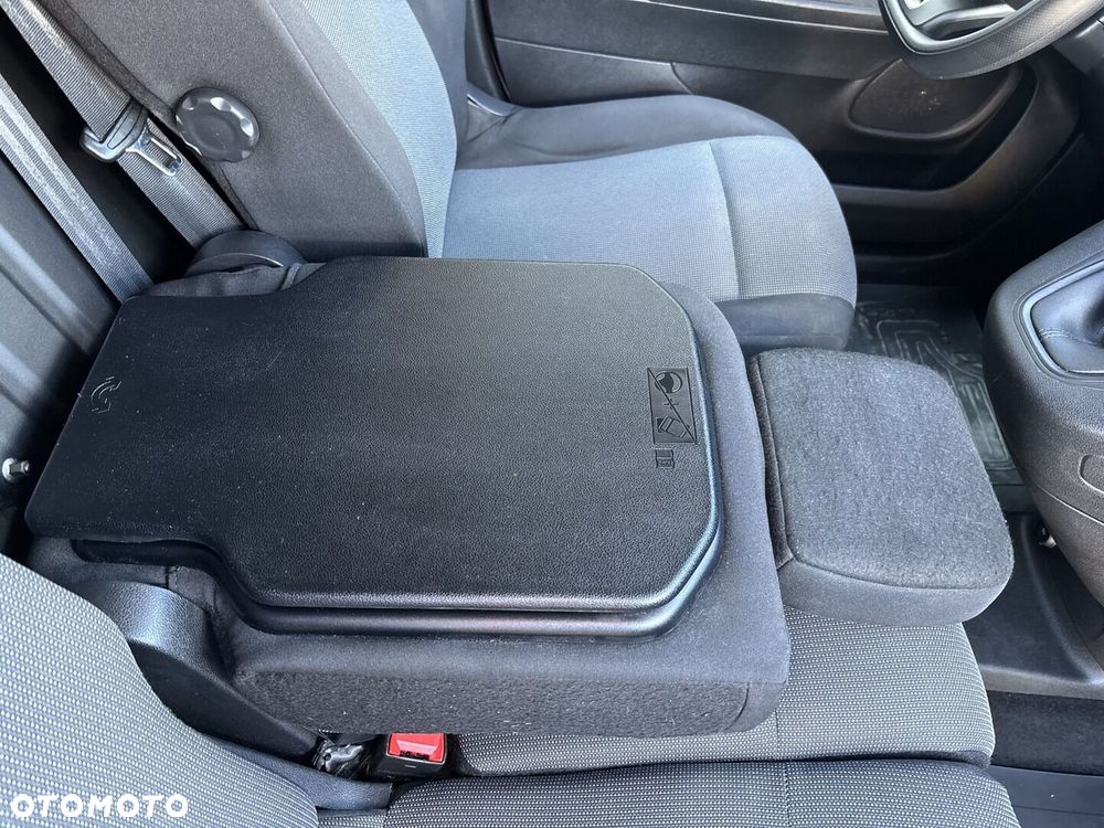 Toyota PROACE CITY - 16