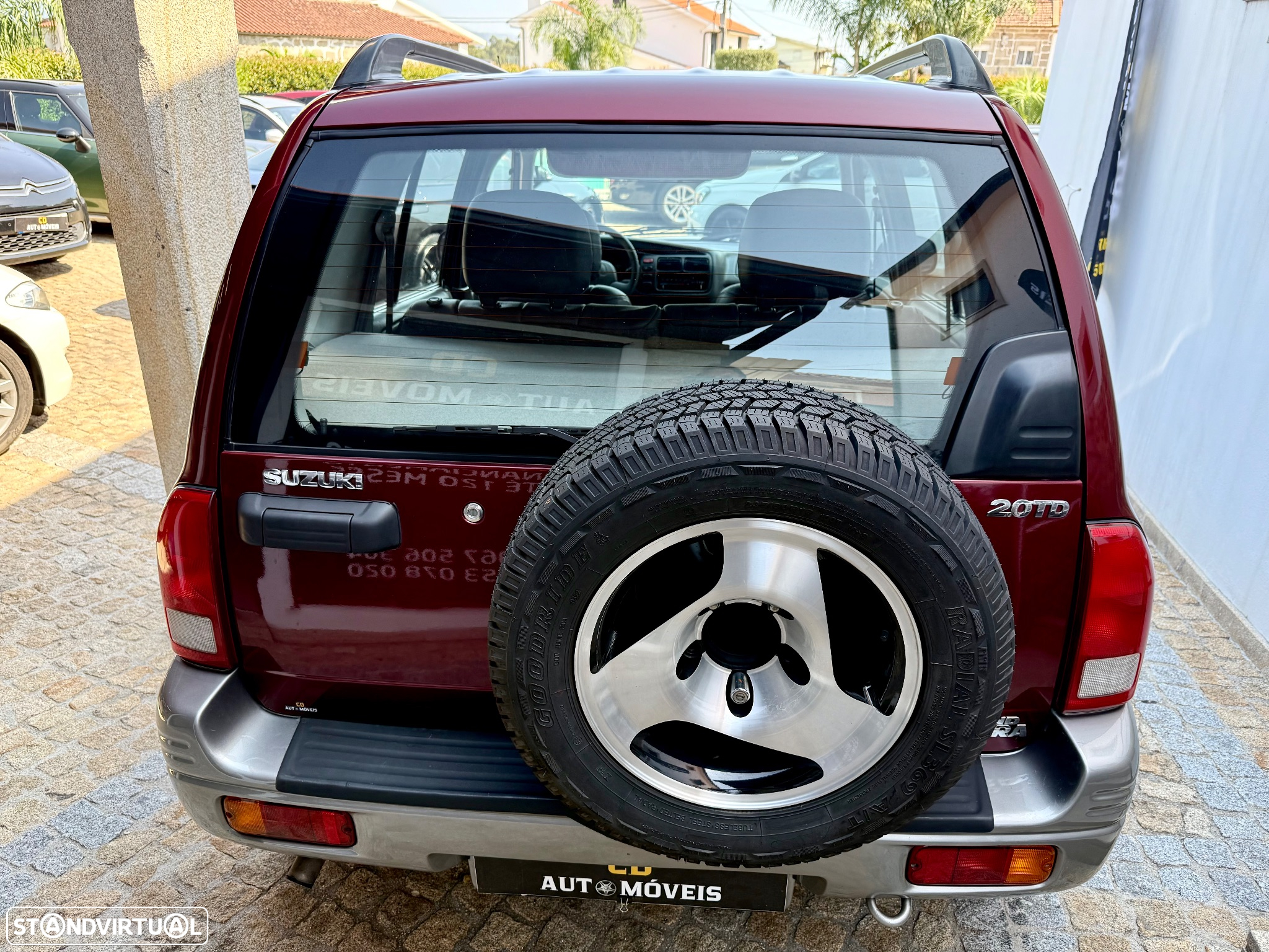 Suzuki Grand Vitara Metal Top 2.0 TDi - 17