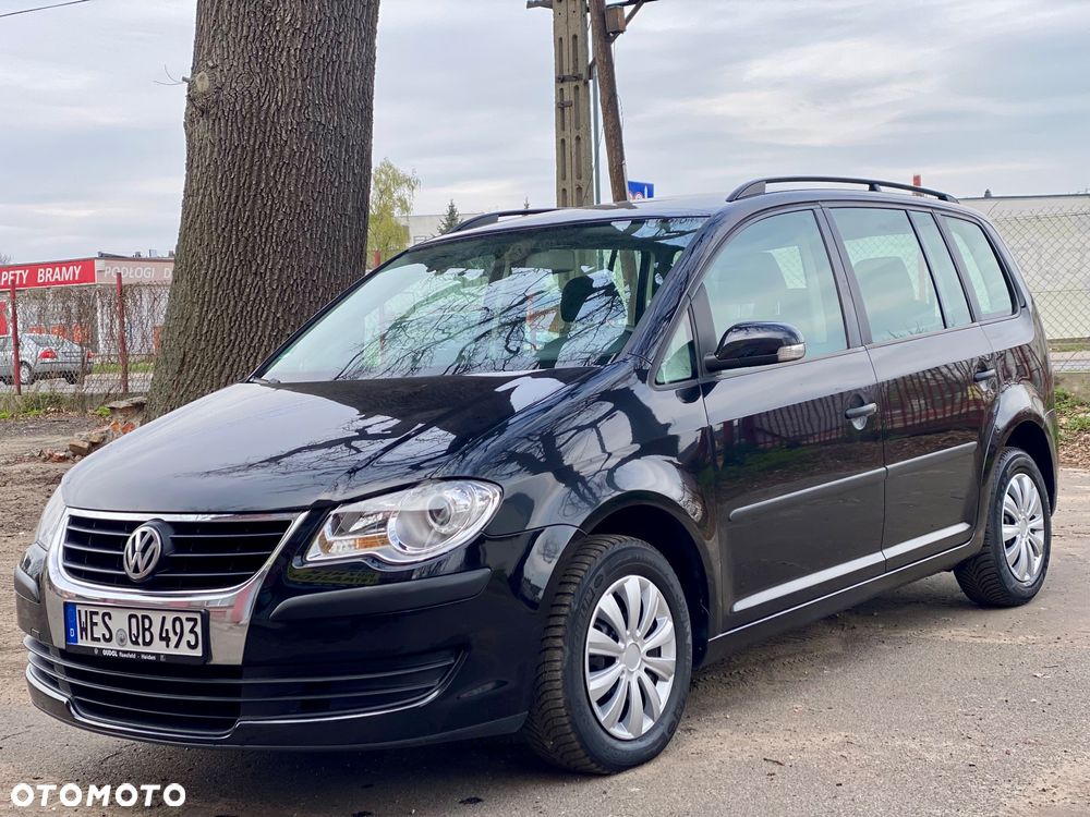 Volkswagen Touran - 2