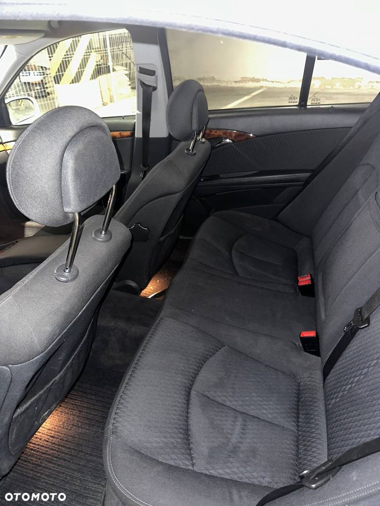 Mercedes-Benz Klasa E 220 CDI Automatik Elegance - 14