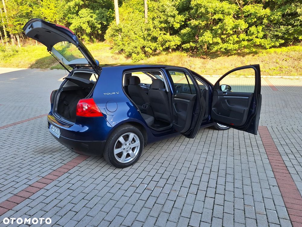 Volkswagen Golf 1.6 Tour Edition - 9